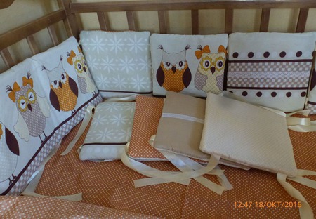 Бортики подушки в кроватку Совушки ручной работы на заказ