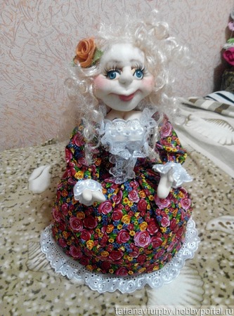 Лили - кукла грелка на чайник ручной работы на заказ