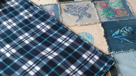Покрывало(одеяло) пэчворк с вышивкой ручной работы на заказ