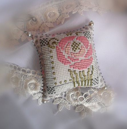 ��������� "Mackintosh rose" ������ ������ �� �����