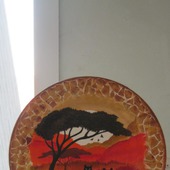 Декоративная тарелка   "Пумы"