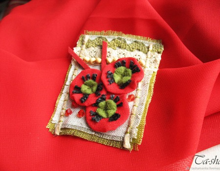 Брошь красная бохо "Маки" текстильное украшение ручной работы на заказ