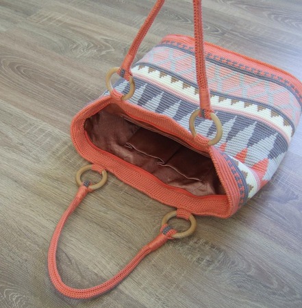 ����� ������  ������� ������ ������ �� �����