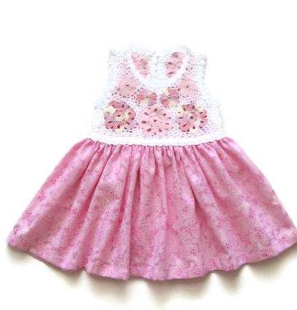 Комплект Платье и Панамка из хлопка для новорожденной девочки Цветочки ручной работы на заказ