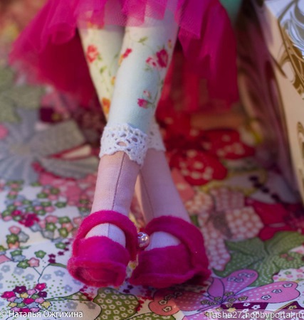 Текстильная кукла в цветочном веночке. ручной работы на заказ