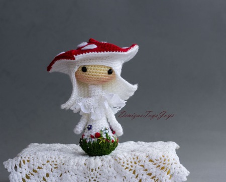 K�������� ������-����� "��������� ������� Amanita muscaria Tanoshi" ������ ������ �� �����