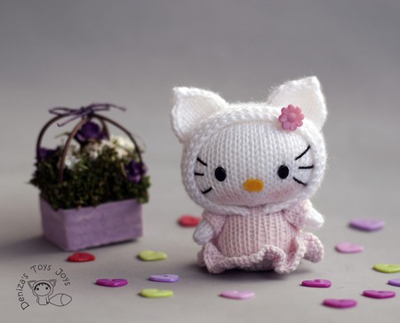 ������-����� "��������� ������� Hello Kitty �� ����� Tanoshi' ������ ������ �� �����