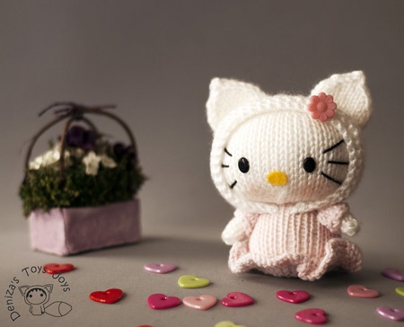 ������-����� "��������� ������� Hello Kitty �� ����� Tanoshi' ������ ������ �� �����