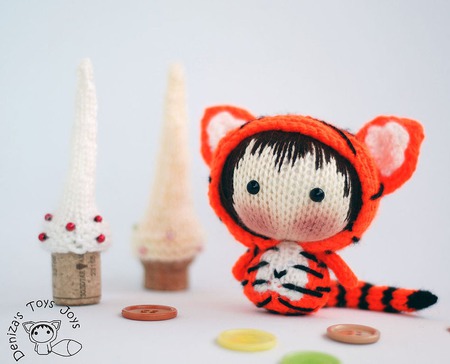 - "        Tanoshi.'    