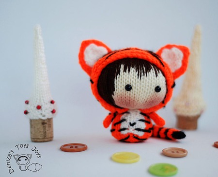 - "        Tanoshi.'    