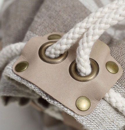 ������ ��� (beige) ������ ������ �� �����