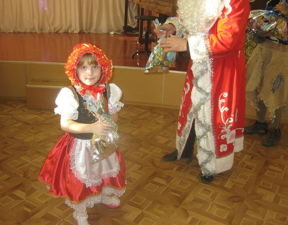 Красная Шапочка Новогодний