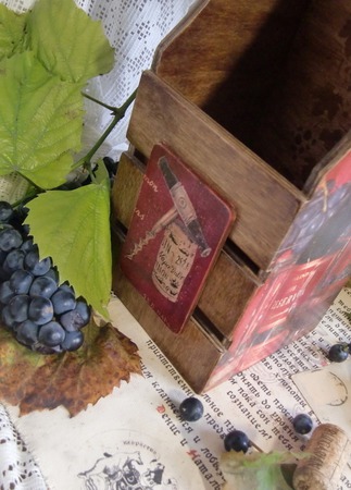 Короб для вина "Виноградная лоза", декупаж ручной работы на заказ