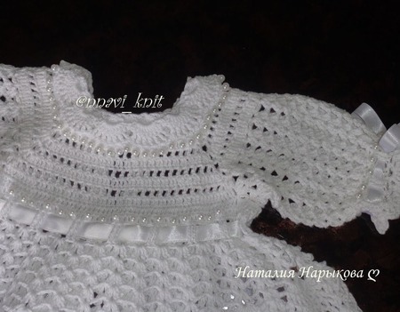 Крестильное платье крючком с рукавами "Бусинка" ручной работы на заказ