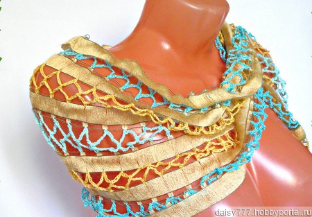 Золотистый вязаный крючком шарф ручной работы  Медово-золотой модель 2 ручной работы на заказ