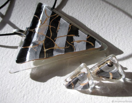 Комплект серьги кулон из декоративного стекла Хамелеон. Фьюзинг ручной работы на заказ