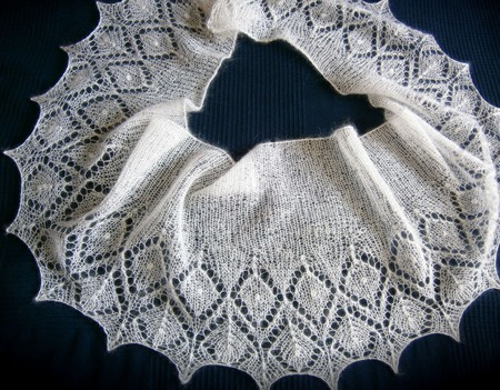 Фишю ажурный шарфик " сНежность " (шаль, мини шаль, шарф вязаный) ручной работы на заказ
