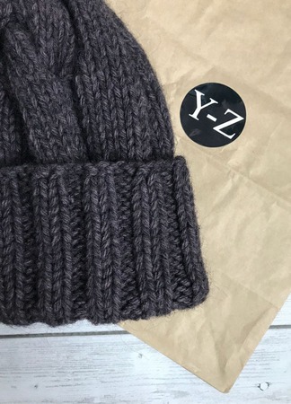        Y-Z KNITS    
