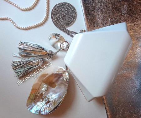 ����� ����� Silver Tassel ������ ������ �� �����