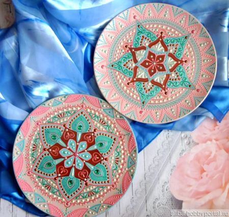 Декоративные тарелки пара керамика точечная роспись ручной работы на заказ