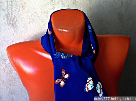 Синий шарф ручной работы из ткани "Баттерфляй" ручной работы на заказ