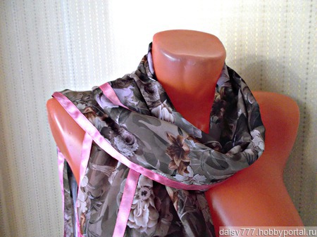 Коричневый шарф ручной работы из ткани  "Шоколадные розочки" ручной работы на заказ