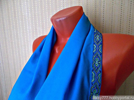 Голубой шарф ручной работы из ткани "Лазурный берег" ручной работы на заказ