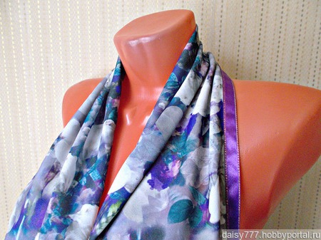Серый шарф ручной работы из ткани "Очаровательные кляксы" модель 1 ручной работы на заказ