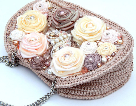 ����� ��������� ����� � ������-�������� ������ ������ �� �����