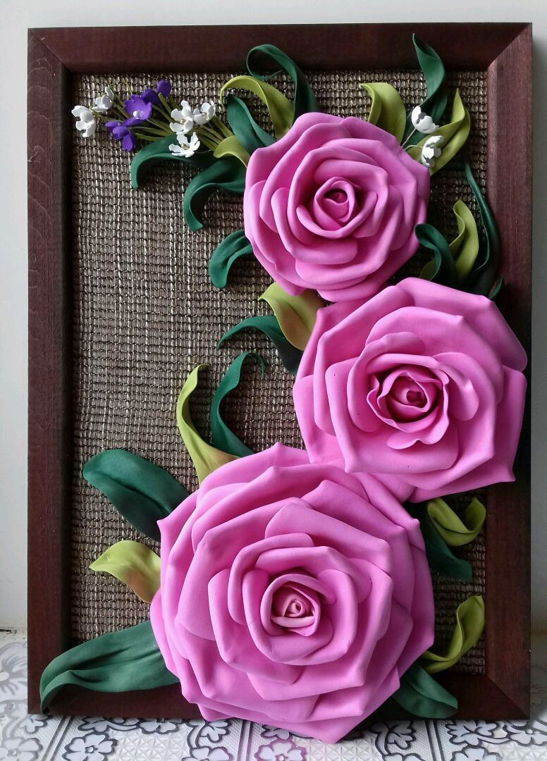 Панно из фоамирана картины с розами и другими цветами на стену