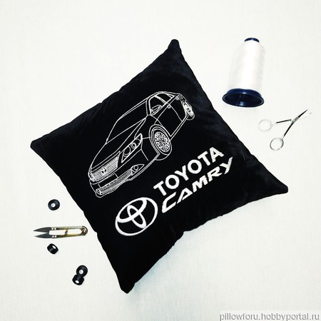 ������� ������������� Toyota Camry ������ ������ �� �����