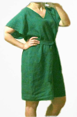 Темно-зеленое льняное платье-баллон ручной работы на заказ