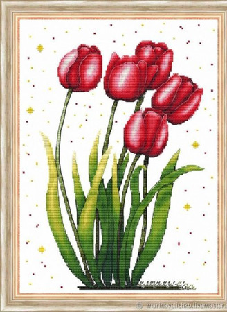 Вышивка "Яркие тюльпаны" ручной работы на заказ