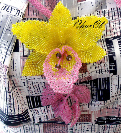 Колье "Орхидея" лимонно-брусничная ручной работы на заказ