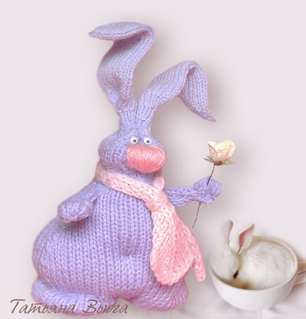 Игрушка авторская, интерьерная, вязаная спицами - Влюбленный Кролик ручной работы на заказ