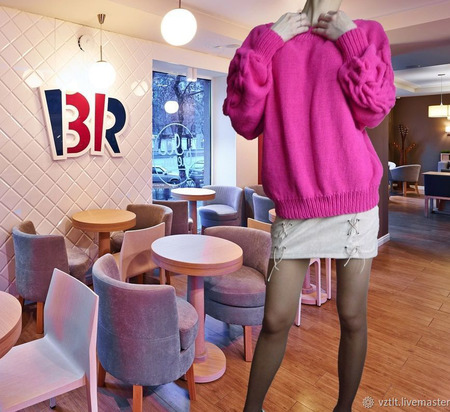 Вязаный женский свитер "Водопад Роз" оверсайз ручной работы на заказ