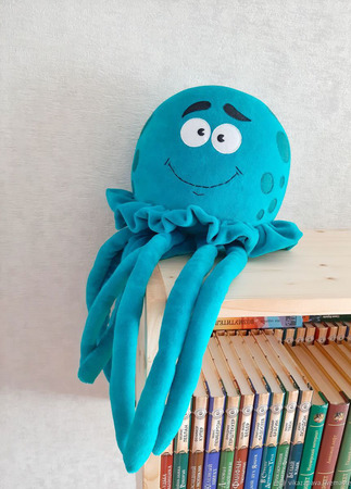 Мягкие игрушки: Веселые медузы ручной работы на заказ