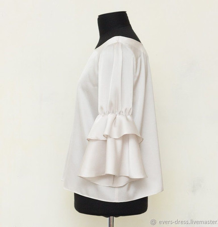 Блузка белая с воланами "Лилия", натуральный шёлк ручной работы на заказ