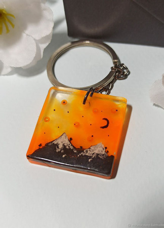 ������: Mountain landscape (orange) ������ ������ �� �����