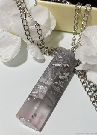 �����: Silver glow ������ ������ �� �����