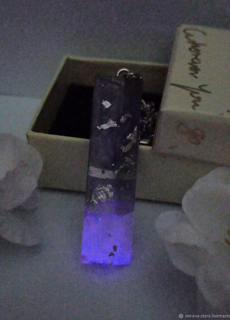 �����: Silver glow ������ ������ �� �����