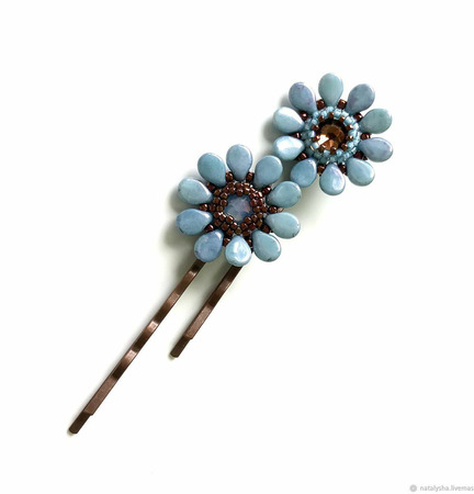 Заколка-невидимка для волос с кристаллом Swarovski (голубой) ручной работы на заказ