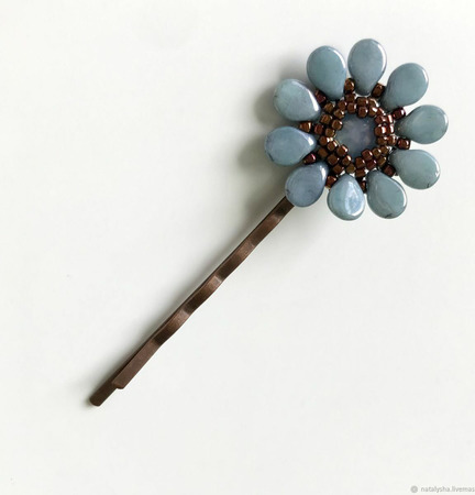 Заколка-невидимка для волос с кристаллом Swarovski (голубой) ручной работы на заказ