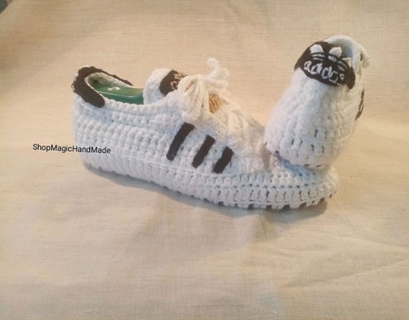 ������� �����. �������� ������� ��������� Adidas �� ��������� ������� ������ ������ �� �����