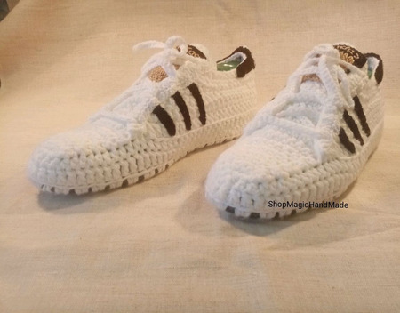 ������� �����. �������� ������� ��������� Adidas �� ��������� ������� ������ ������ �� �����