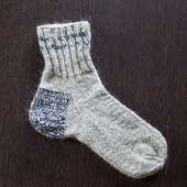 Вязаные носки из натуральной шерсти теплые