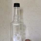 Бутылка прозрачное стекло Квадрат с крышкой