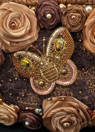 ������� Golden Butterfly �� �������� ���� ������ ������ �� �����
