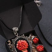 :   (handmade jewelry)