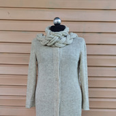 Пальто вязаное шерстяное теплое